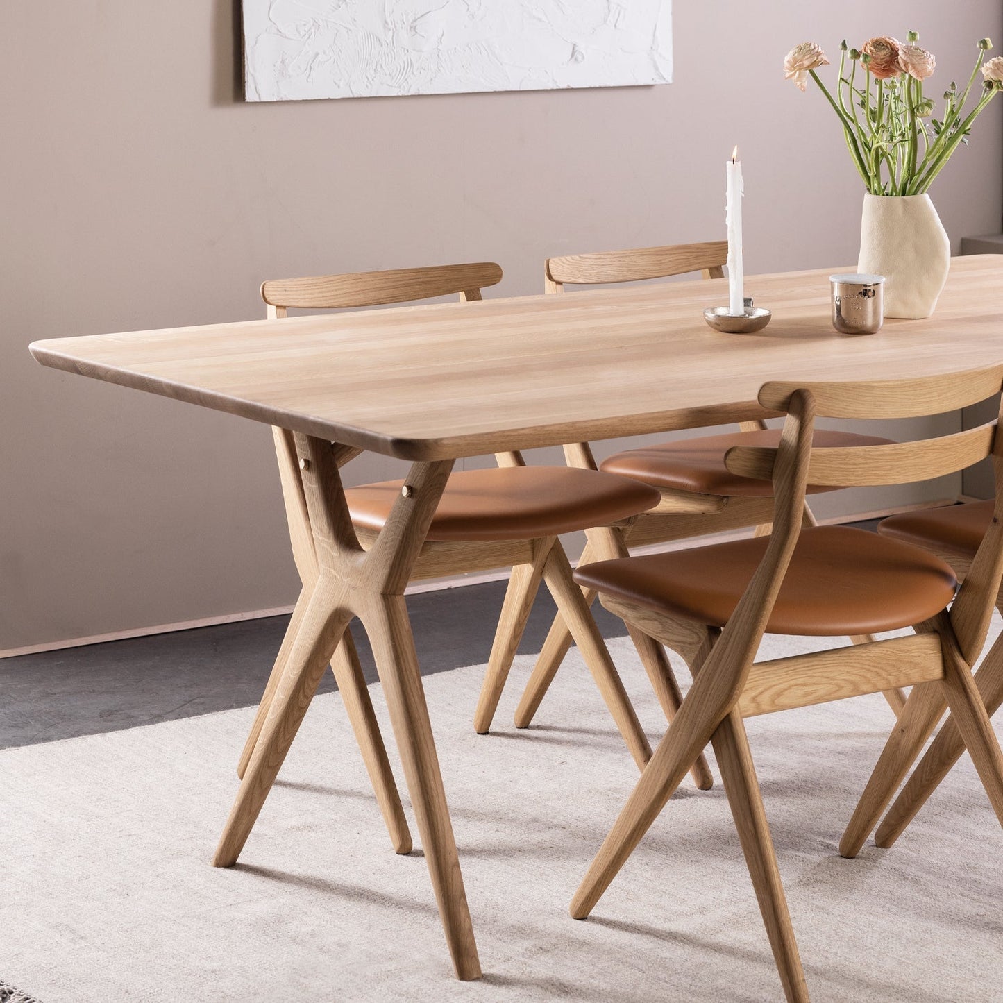 Rose Hill Oak Dining Table With Rounded Corners With Brass - 260cm Extending