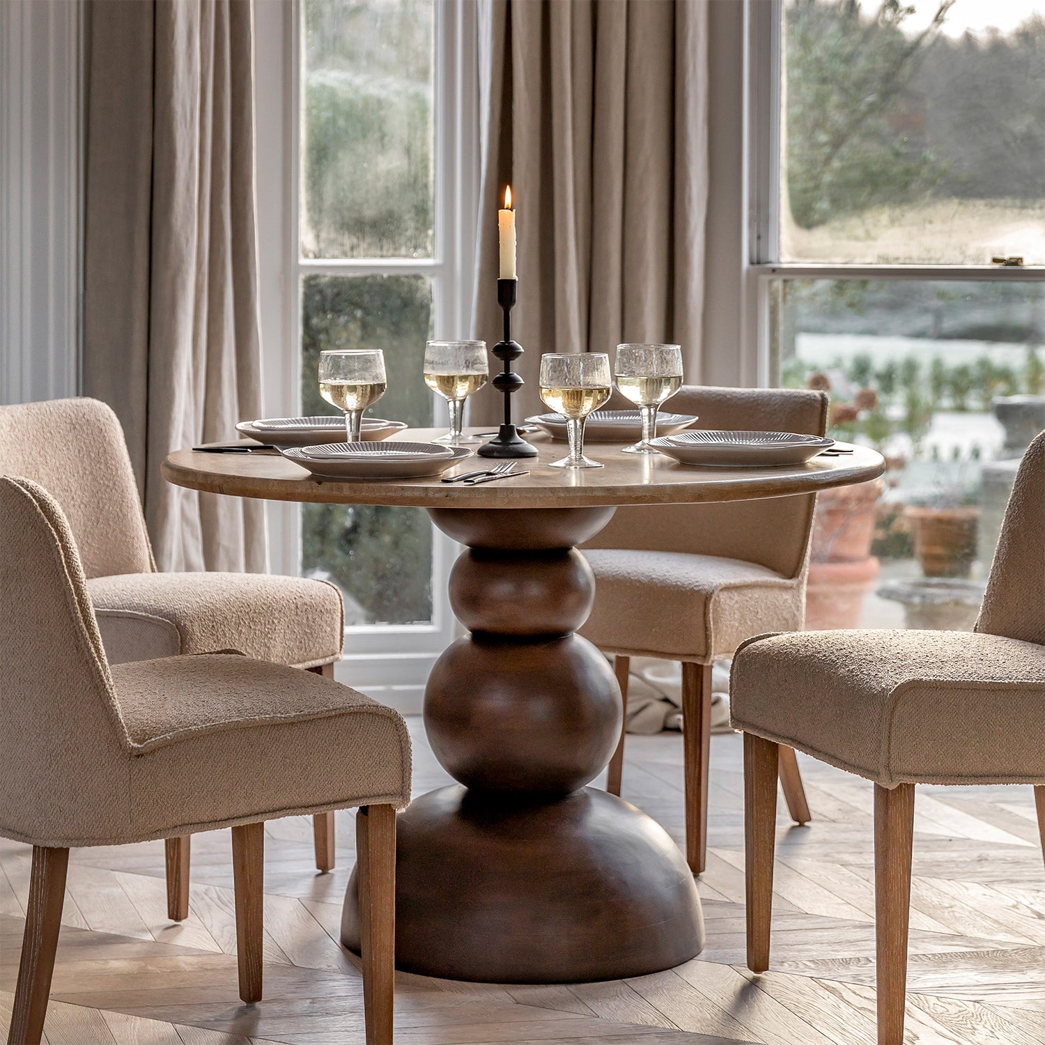 Maelynn Round Dining Table:- 110x110x73cm / Dark Wood