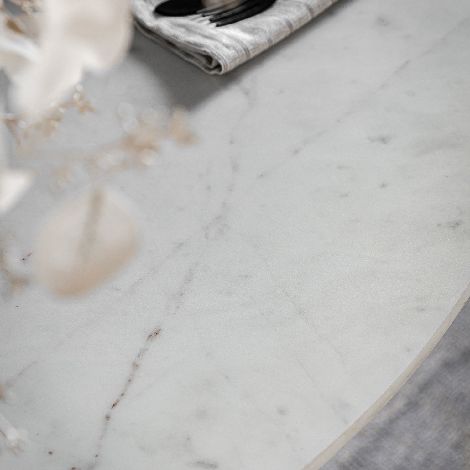 Zia Round Dining Table