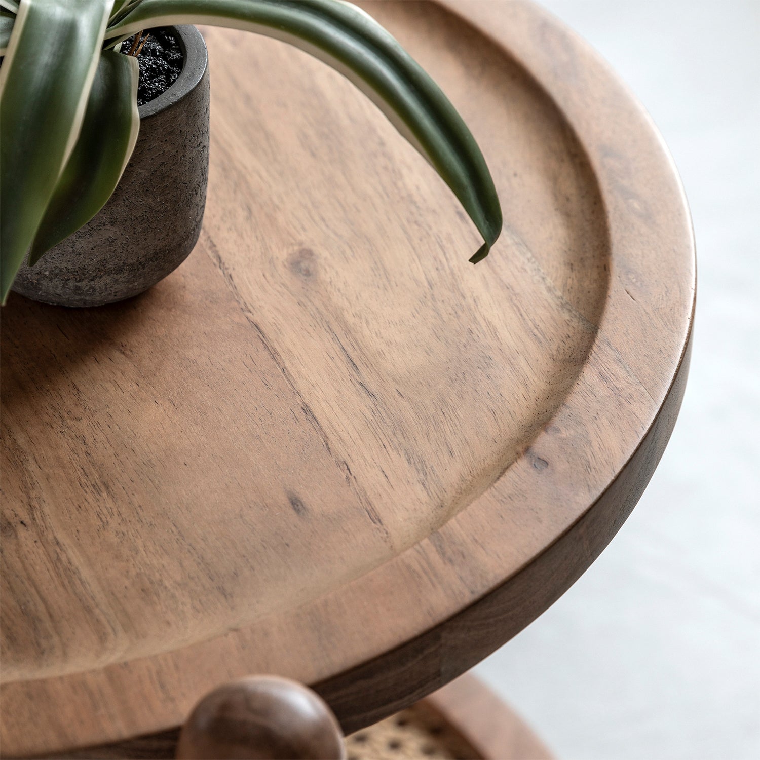 Riya Side Table:- Natural