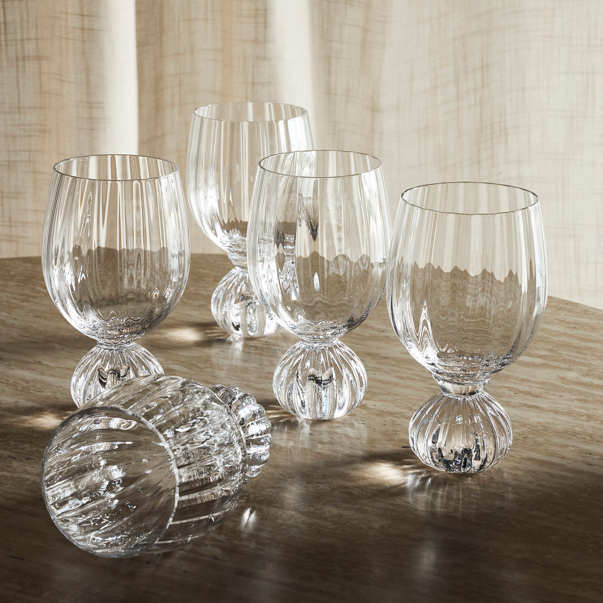 Taurin Wine Glass