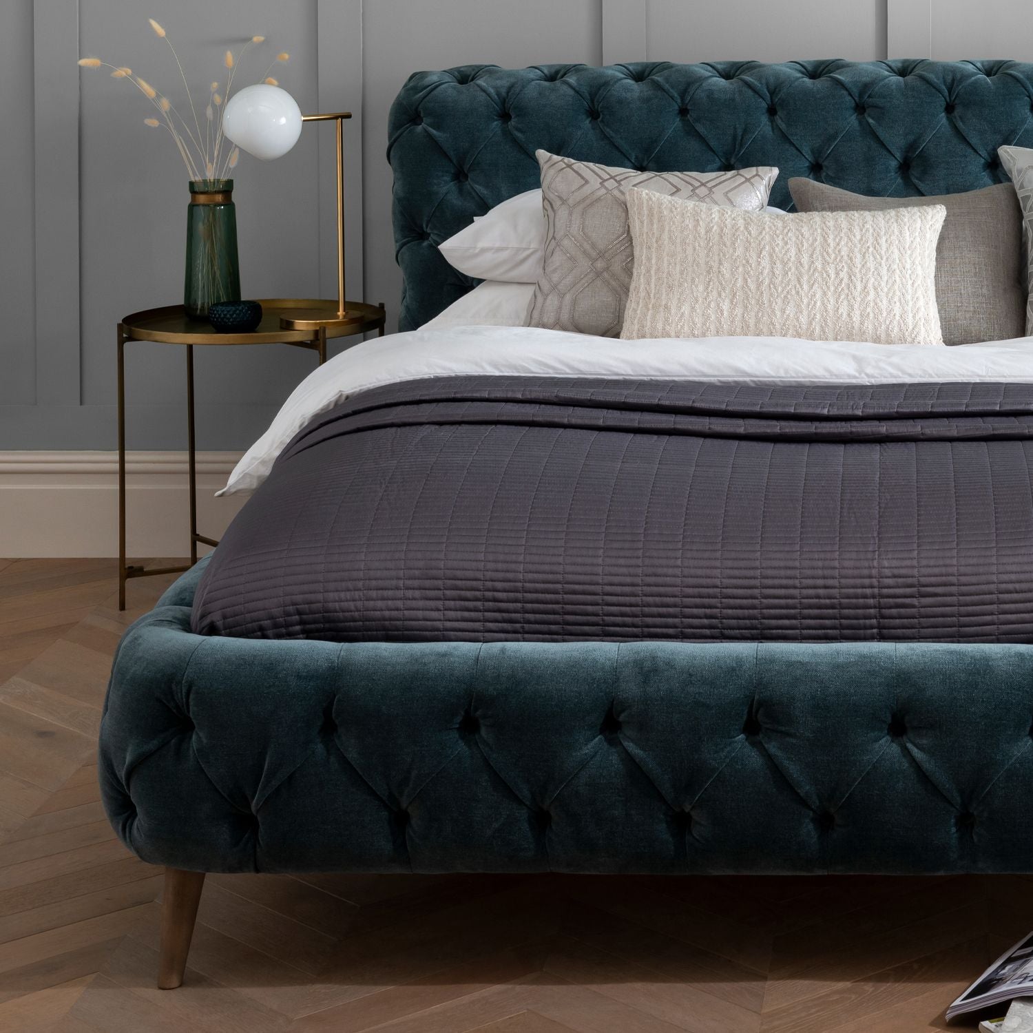 Monty Upholstered Bed - Room Set