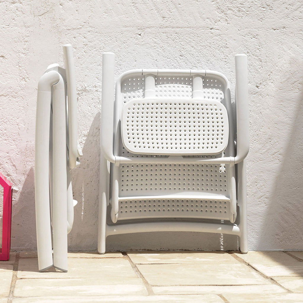 The Darsena Garden Chair, where ergonomic design meets chic Italian outdoor living.