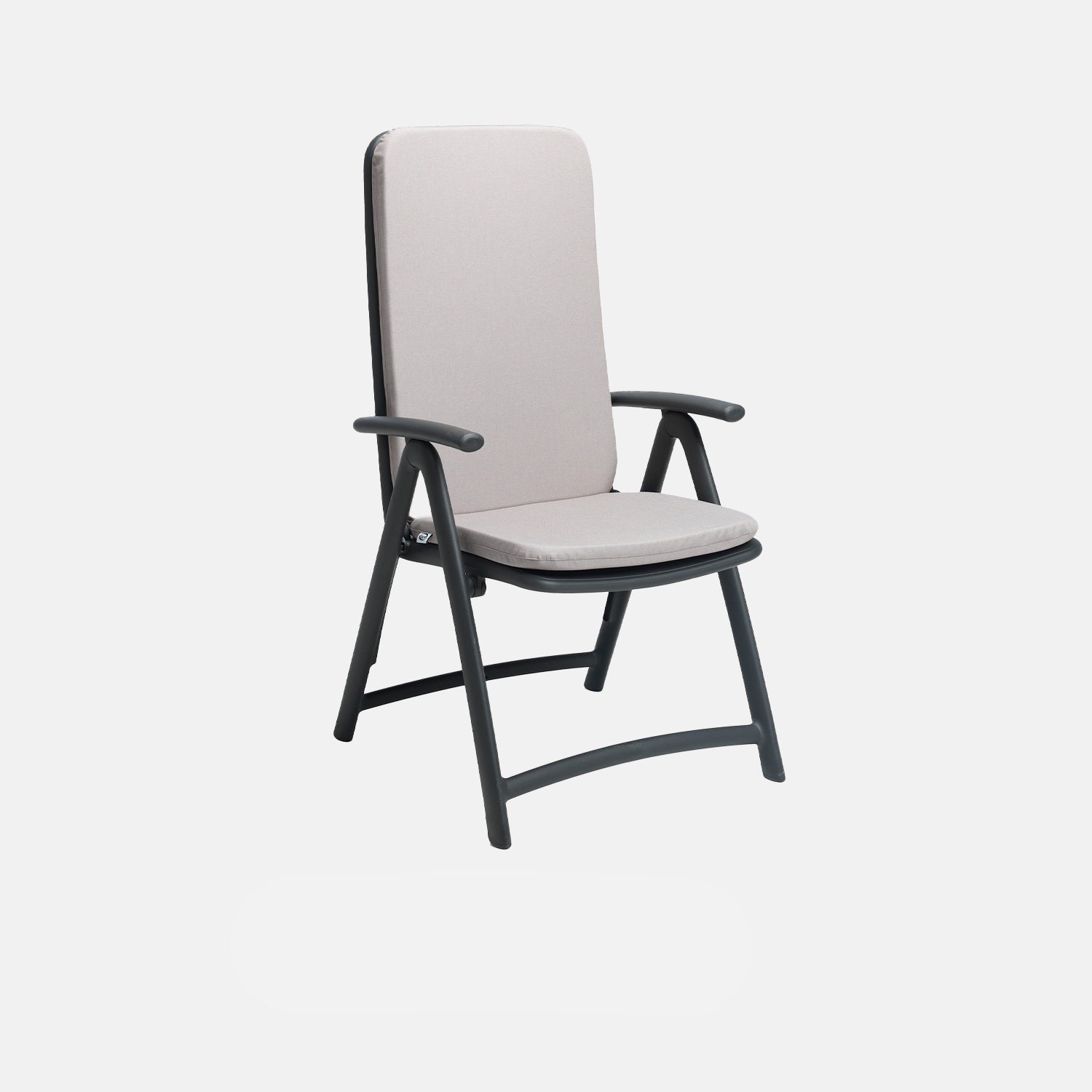 Shop the Darsena recliner online with great prices and UK delivery