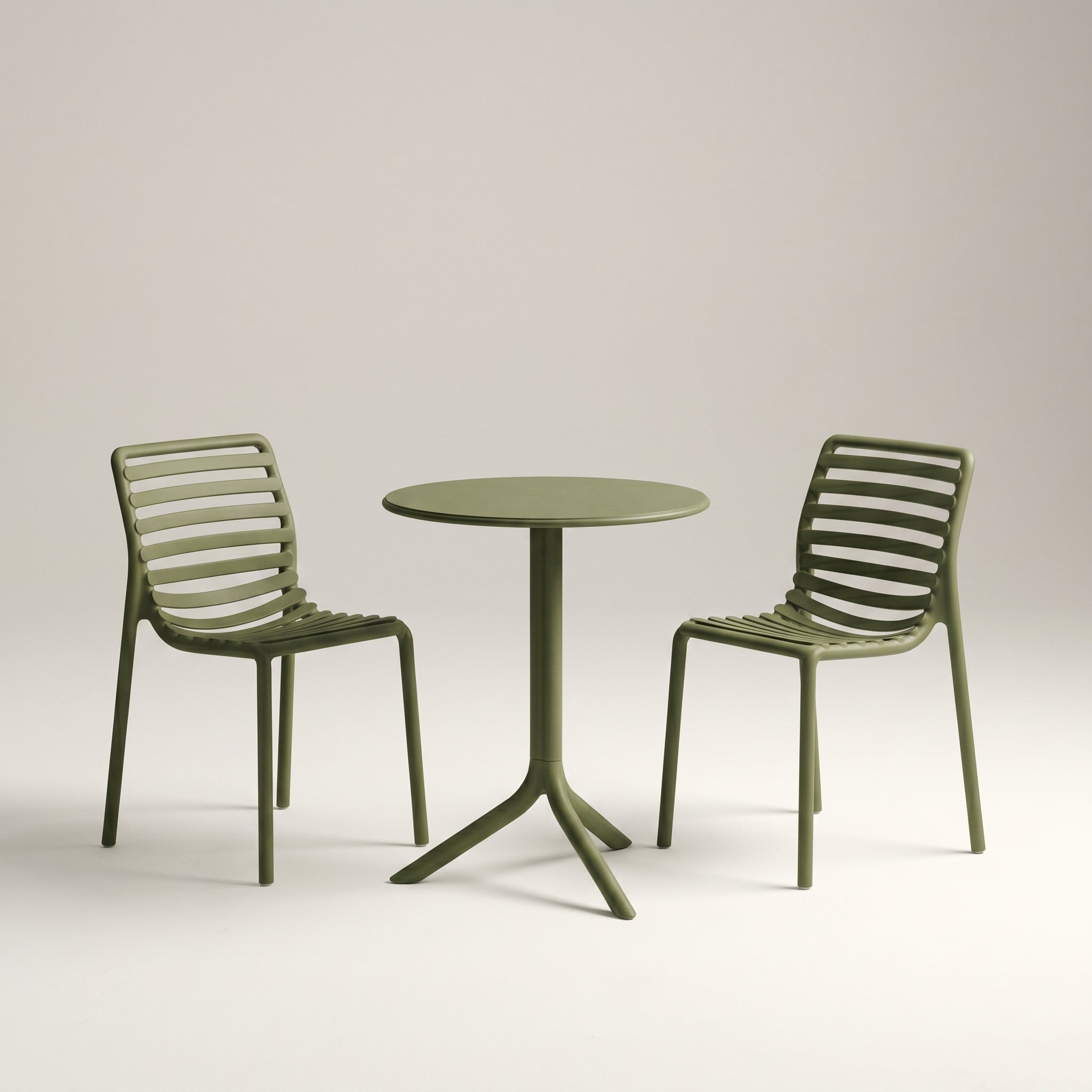 Garden Set - Spritz Garden Table & 2x Doga Armless Chairs