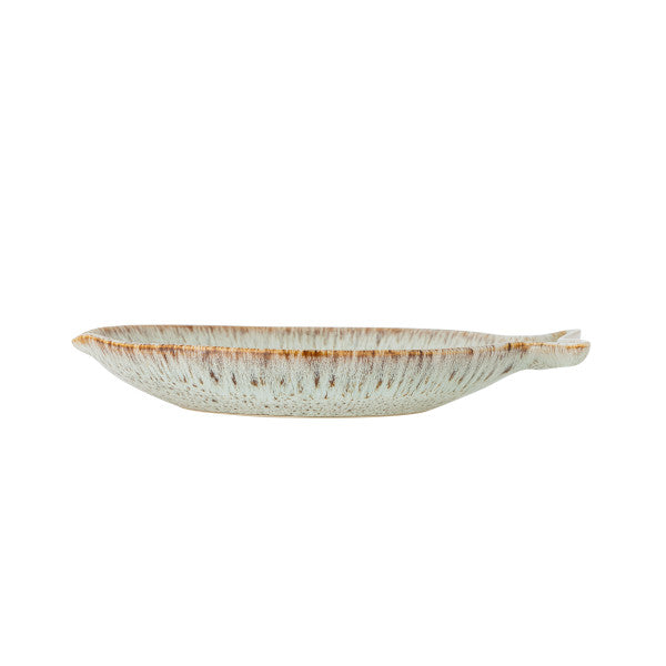 Fish plate with a glaze finish, perfect for everyday meals and special occasions.