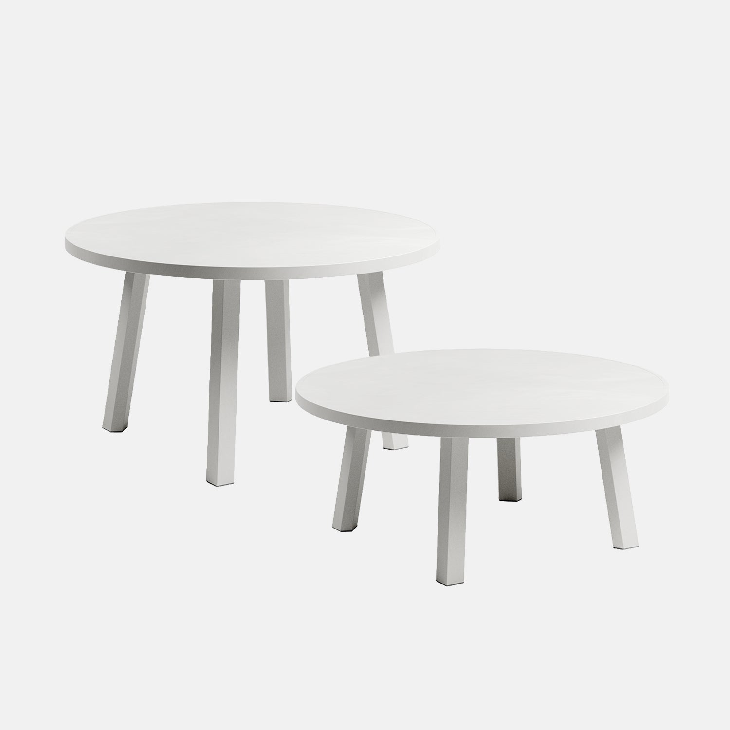 White coffee table package of two Maximo tables on a white background