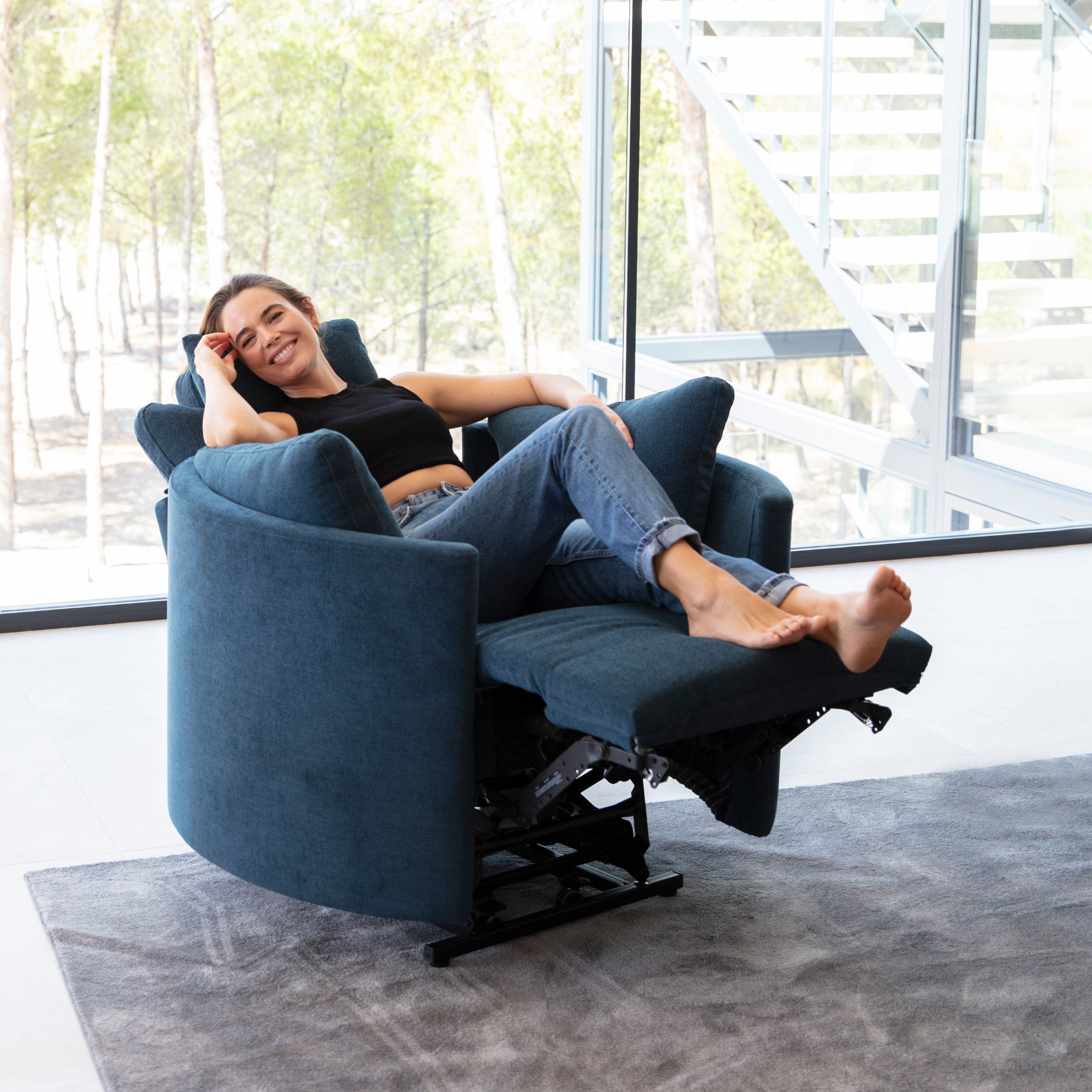 Laid back living! We love the Fama Powerlift Moonrise recliner. Design at our gallery in Norwich.