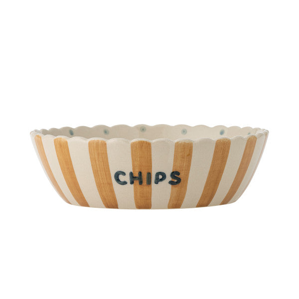 Ceramic chip bowl with chips ready to serve