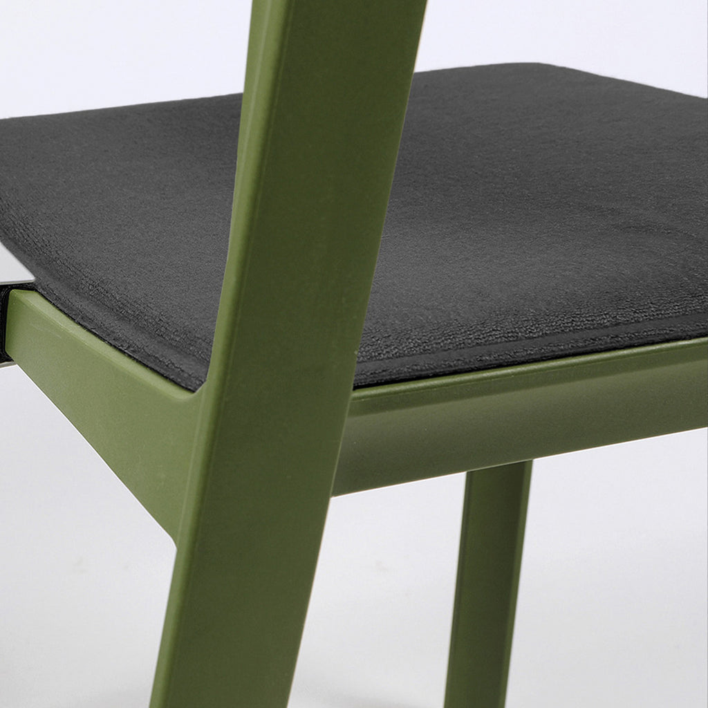Graphite Trill bistro and armchair cushion. Available online 36253.00.130
