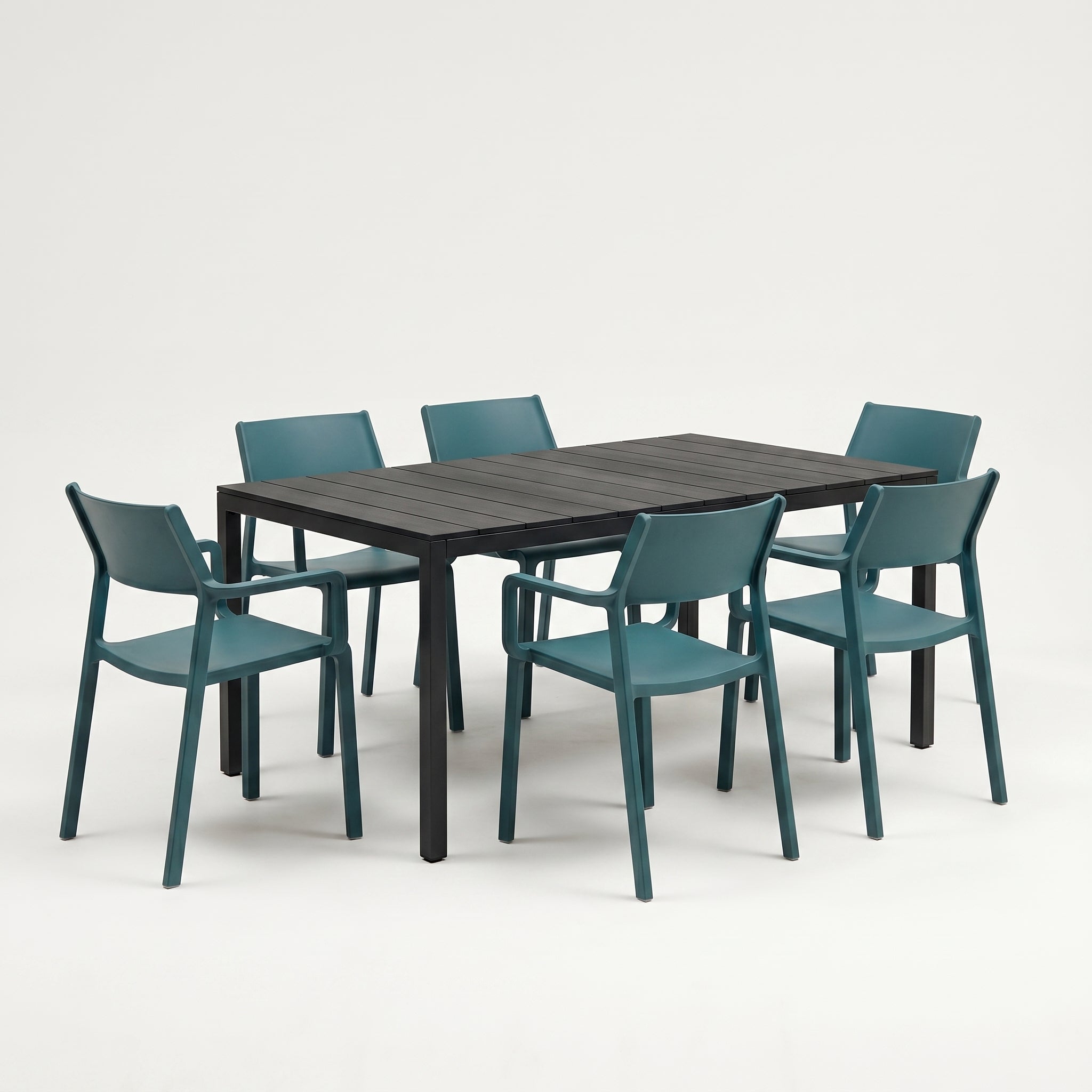 Nardi Dining Set - Rio 140 Extending Table & Trill Armchairs