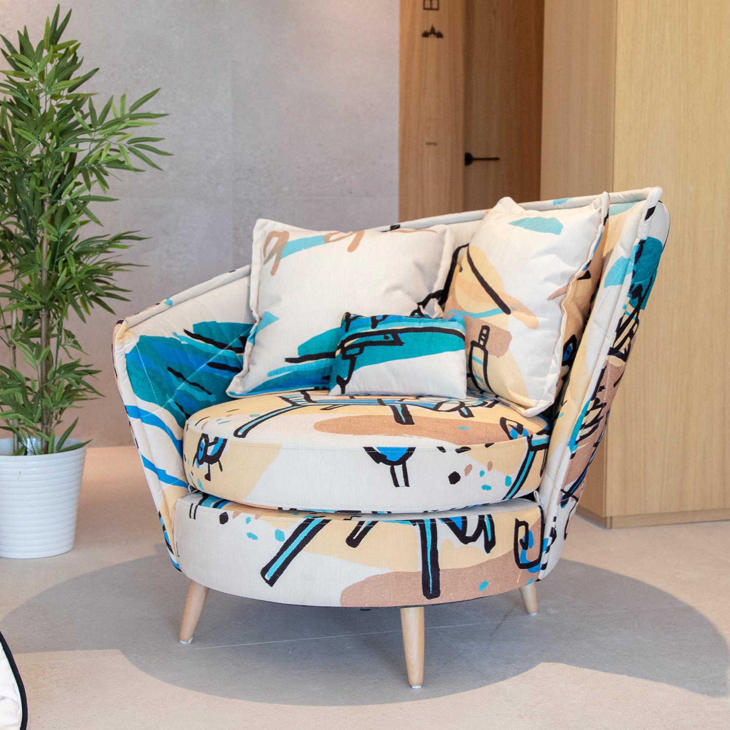 Customise a Fama volta chair in Norwich - Official UK stockist.