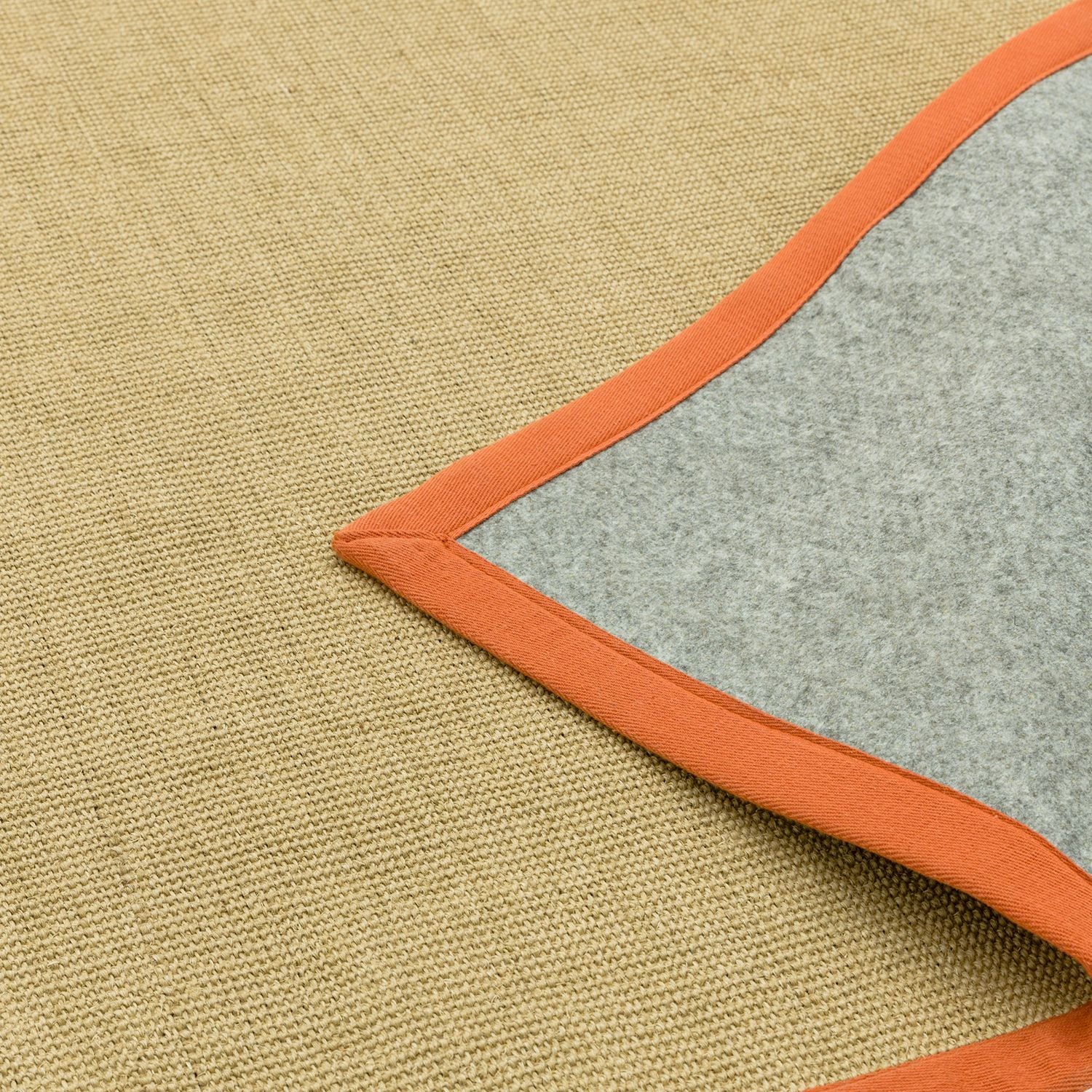 Linen/Orange Border